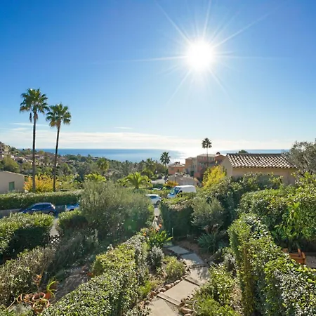 Roche Rouge By Interhome Casa vacanze *