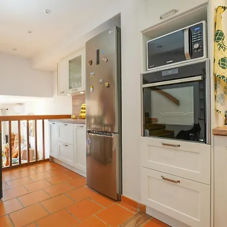 Casa vacanze Roche Rouge By Interhome